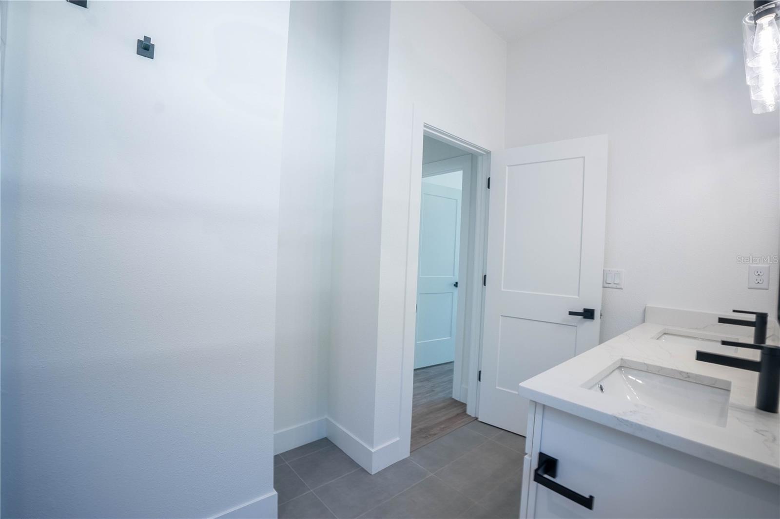 Image 20 of 45 For 1014 21st Avenue