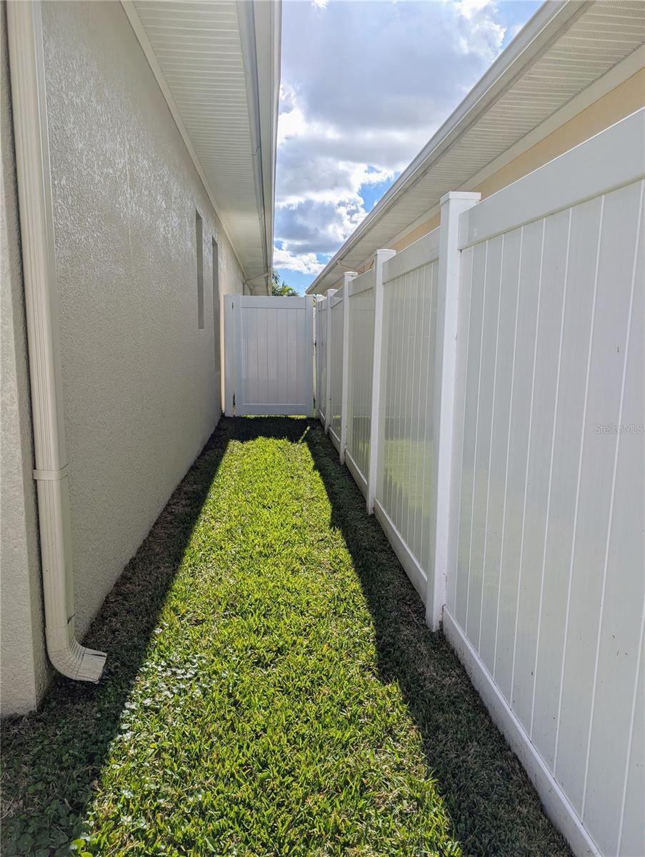 Image 55 of 57 For 2988 Breezy Meadows Drive