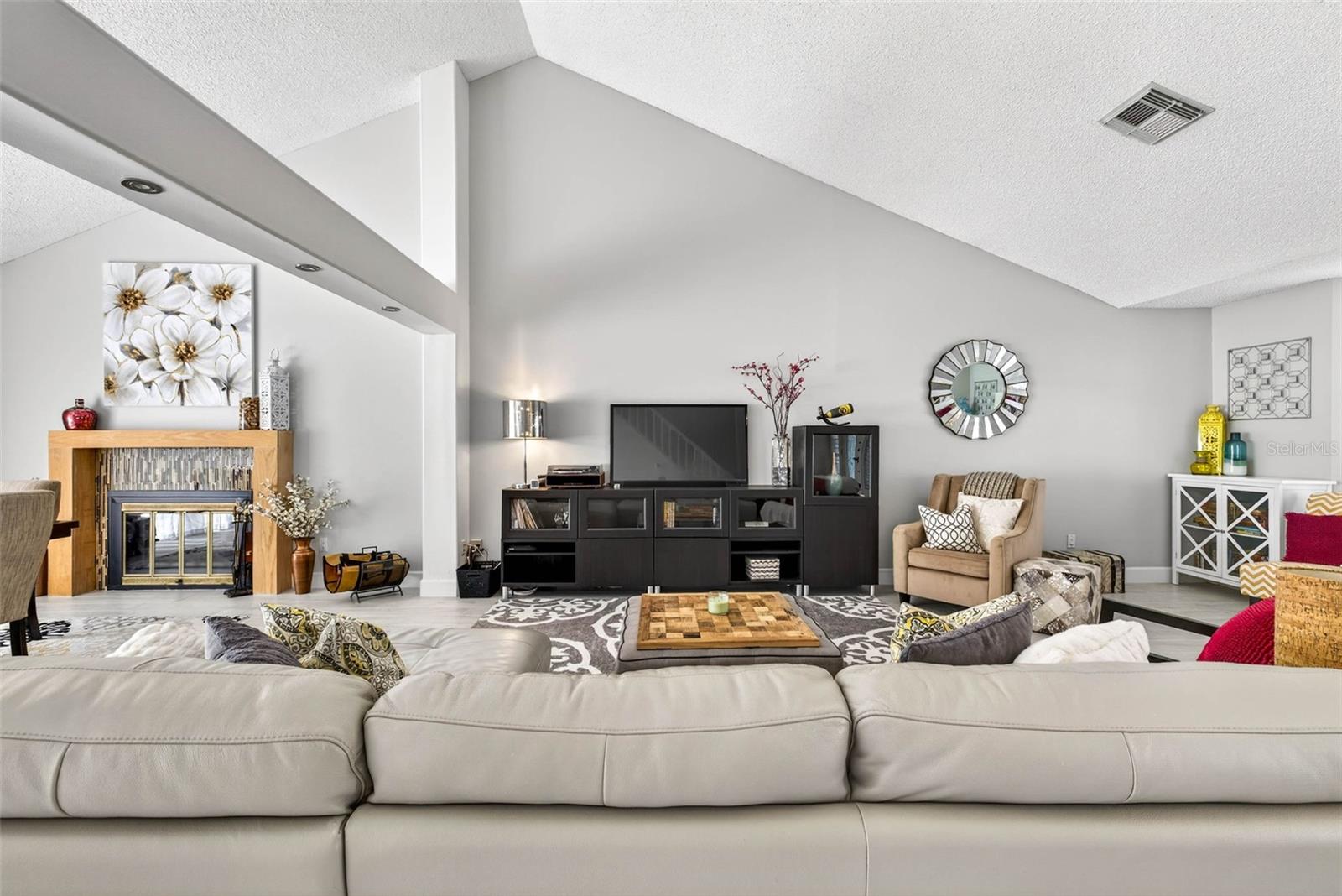 Image 5 of 35 For 6606 Terrapin Court