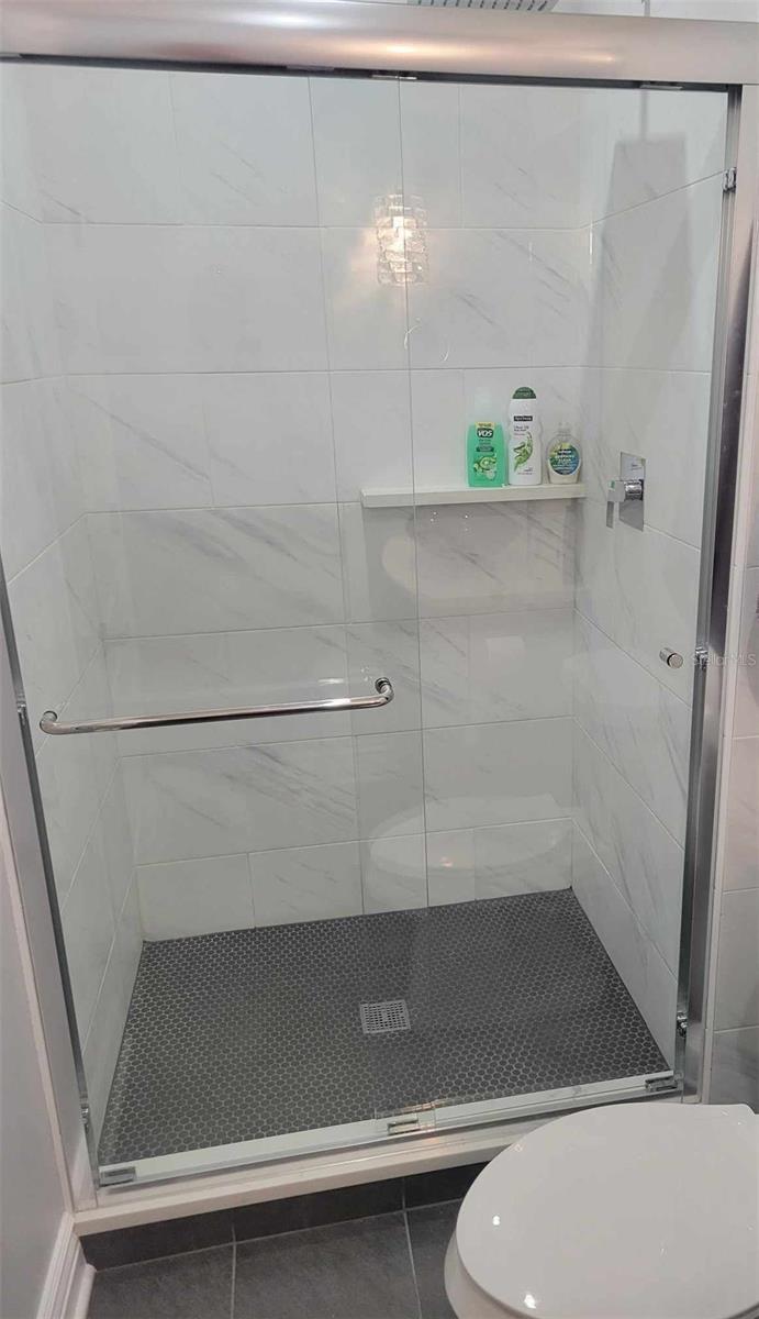 Image 25 of 26 For 1619 Linwood Drive