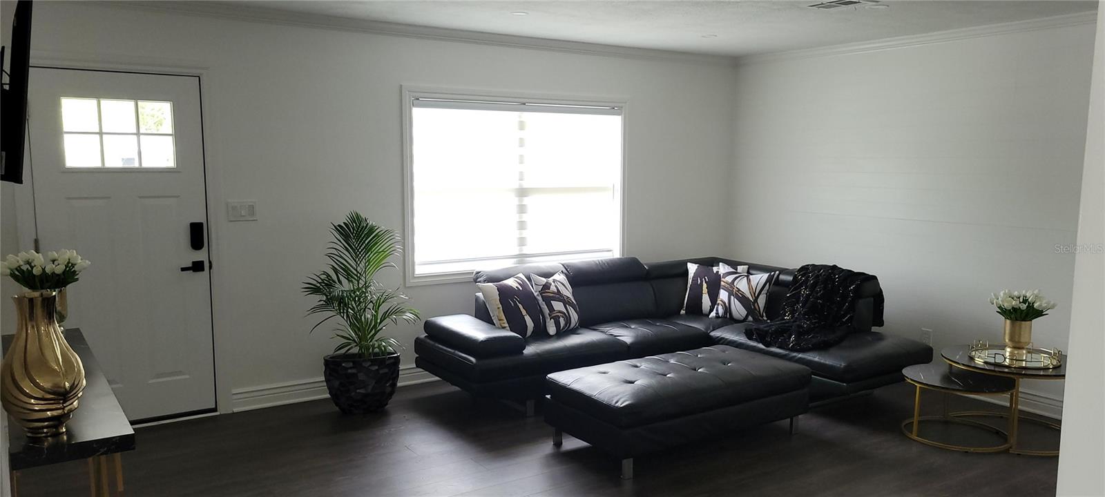 Image 6 of 26 For 1619 Linwood Drive