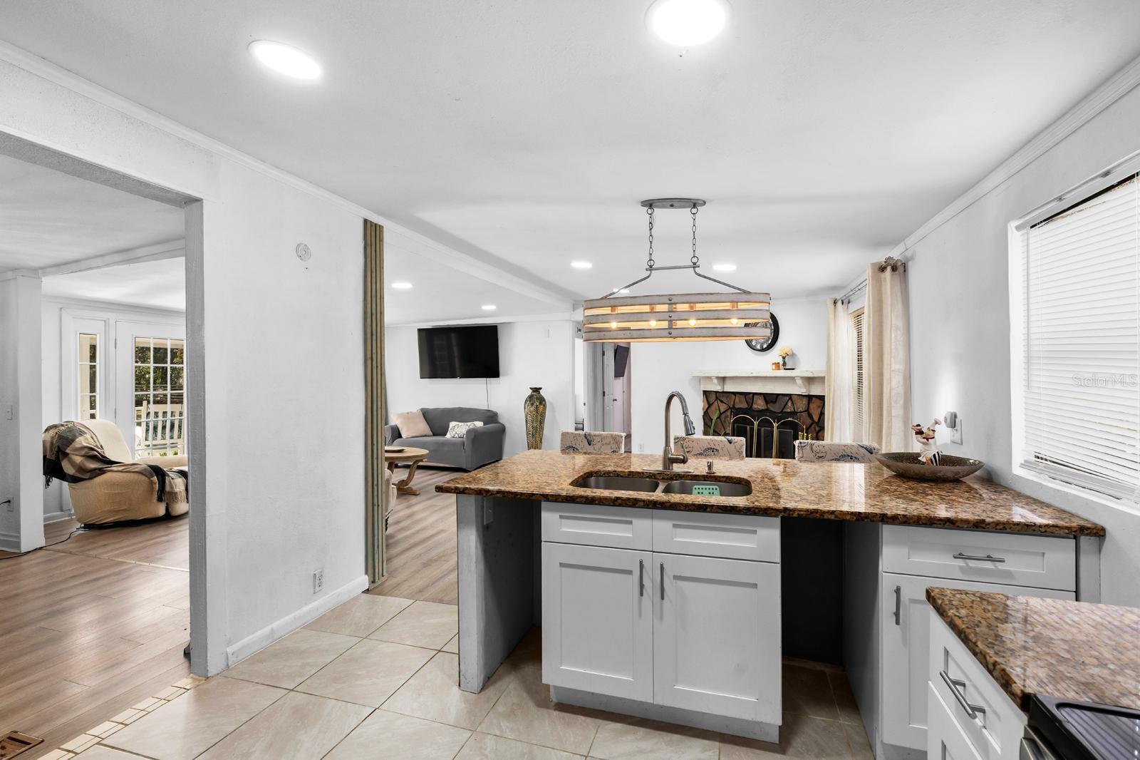 Image 15 of 34 For 34947 Emily Drive