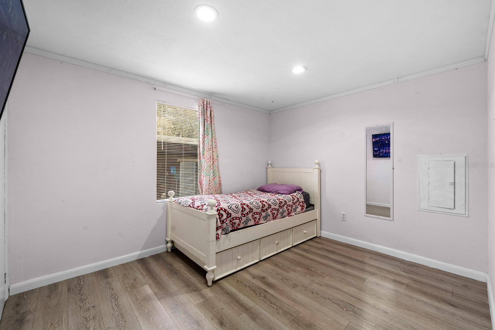 Image 17 of 34 For 34947 Emily Drive