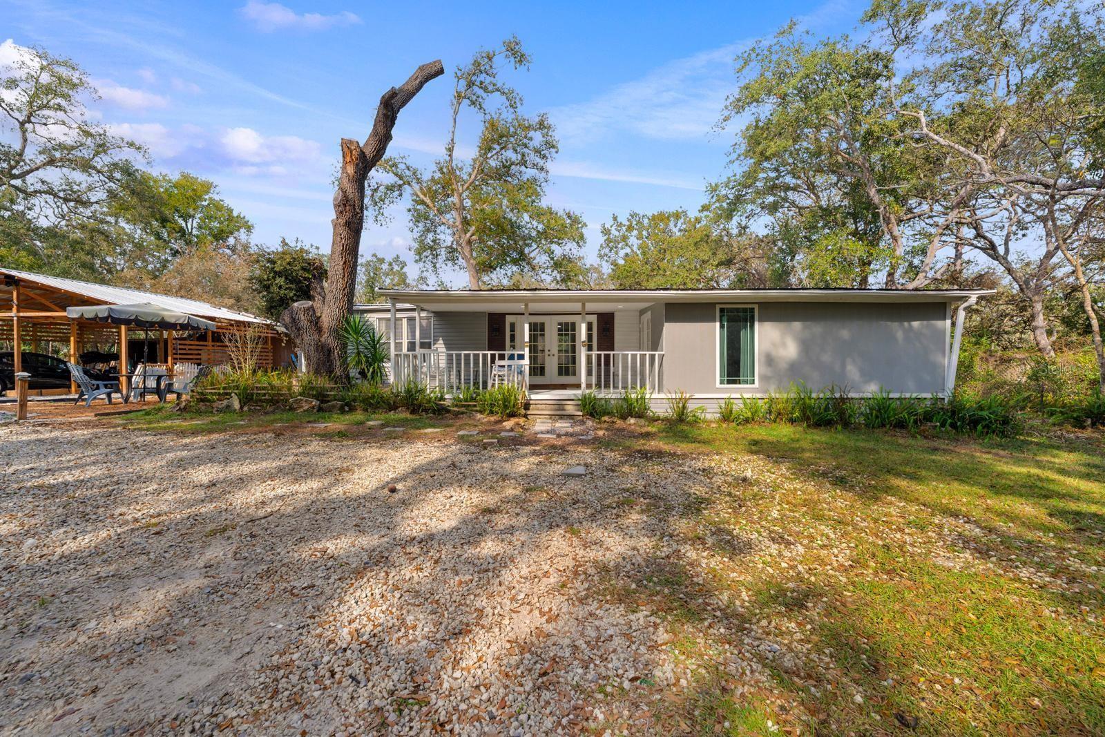 Image 7 of 34 For 34947 Emily Drive