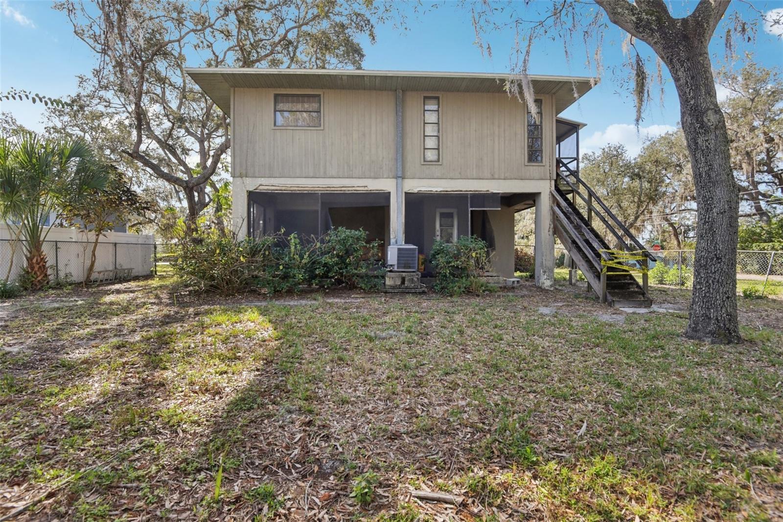 Image 28 of 36 For 350 Florida Boulevard