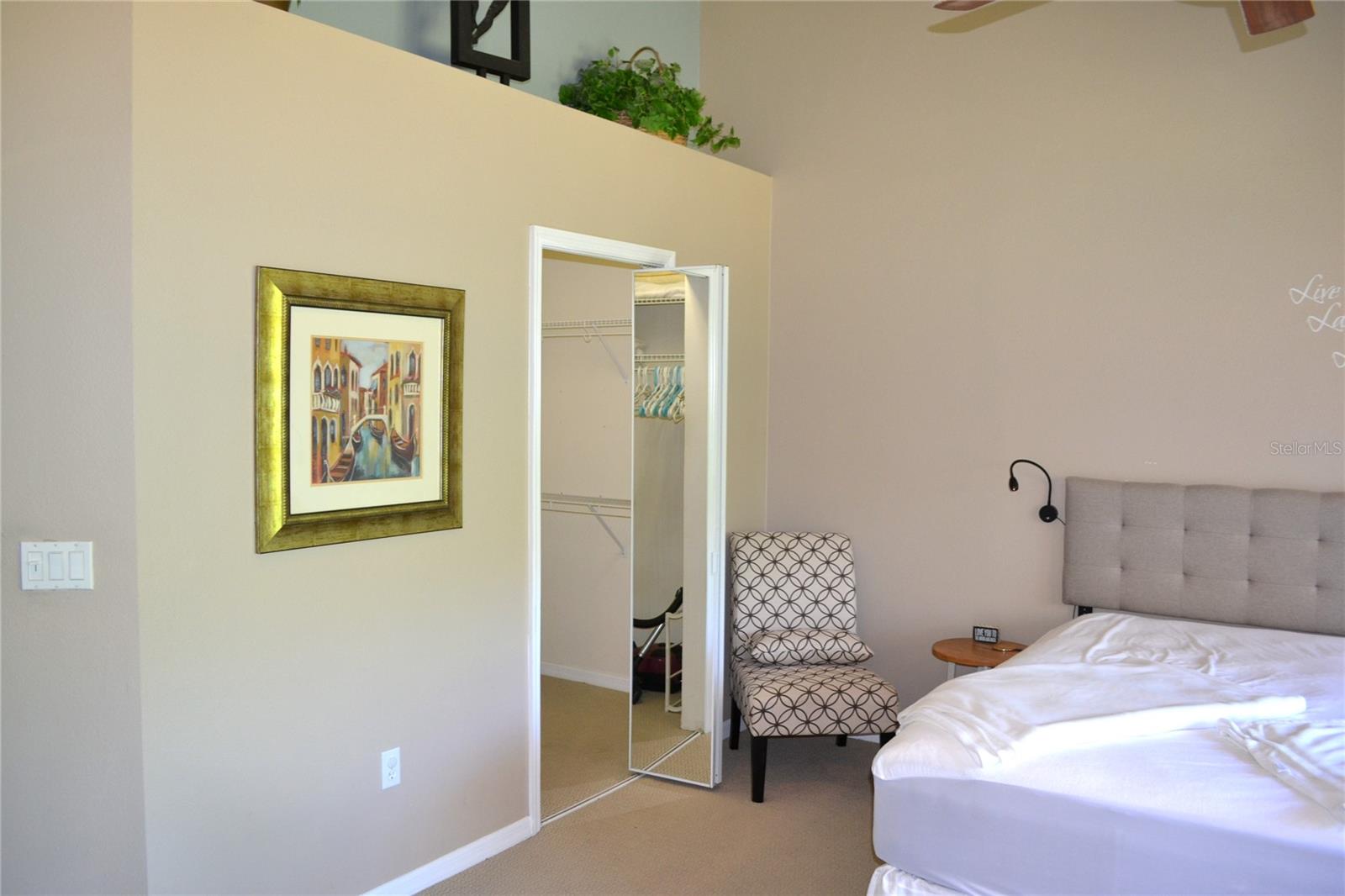 Image 15 of 48 For 11158 Kapok Grand Circle