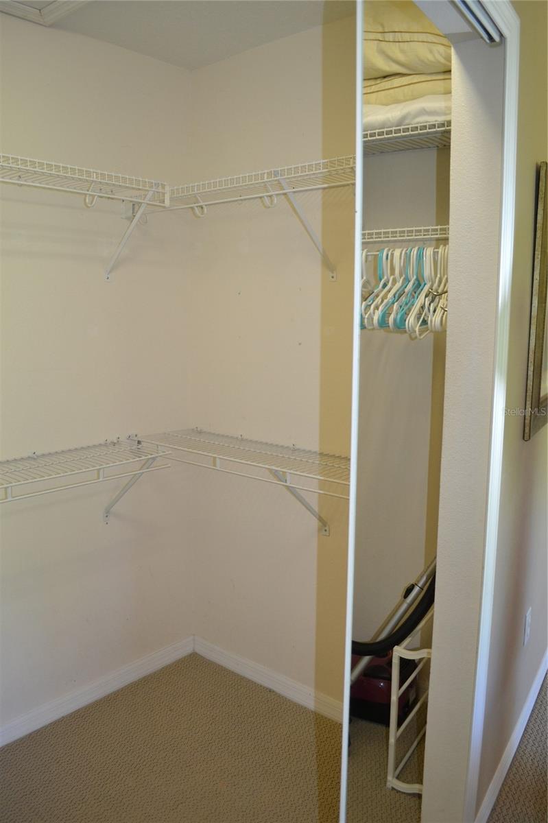 Image 22 of 48 For 11158 Kapok Grand Circle