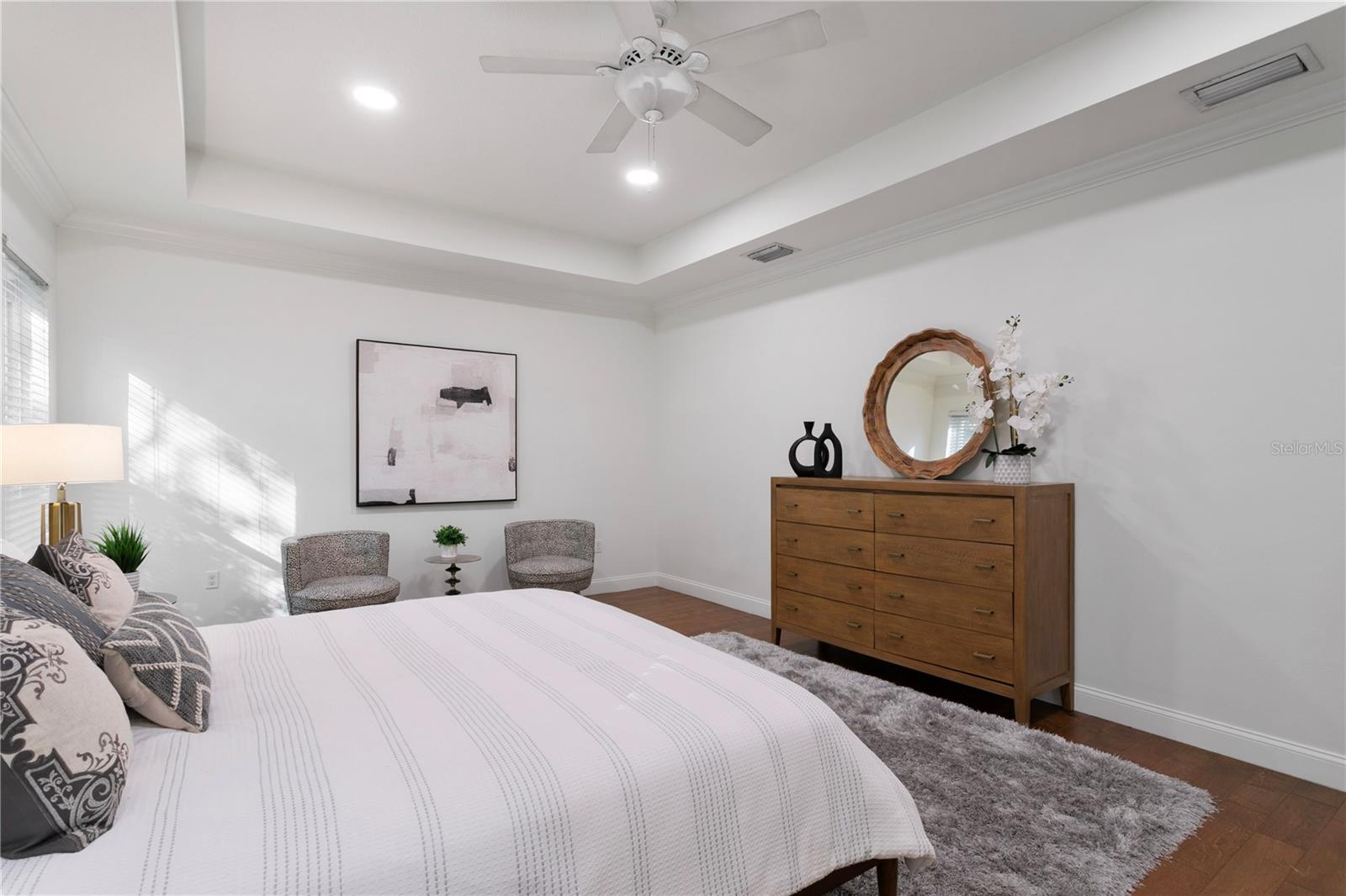 Image 32 of 67 For 2914 San Jose Street