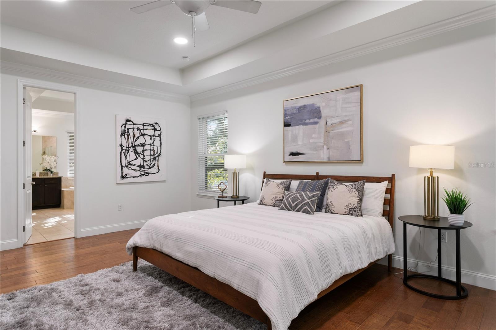 Image 34 of 67 For 2914 San Jose Street