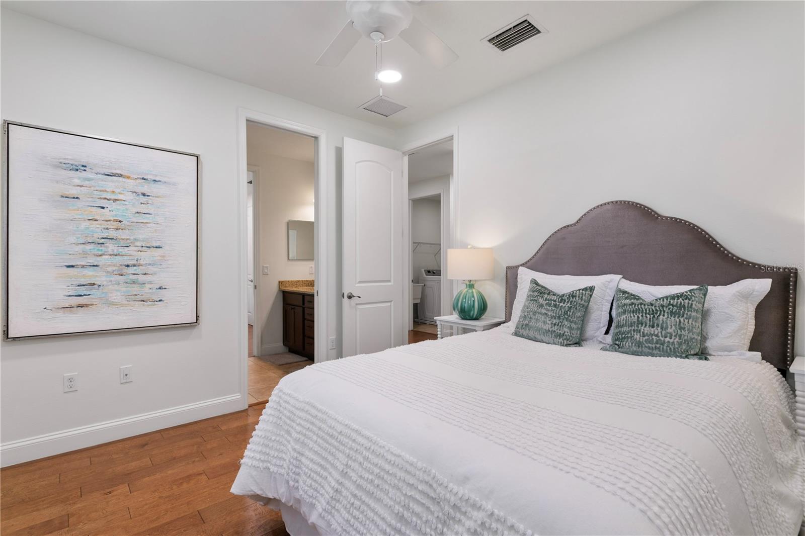 Image 45 of 67 For 2914 San Jose Street