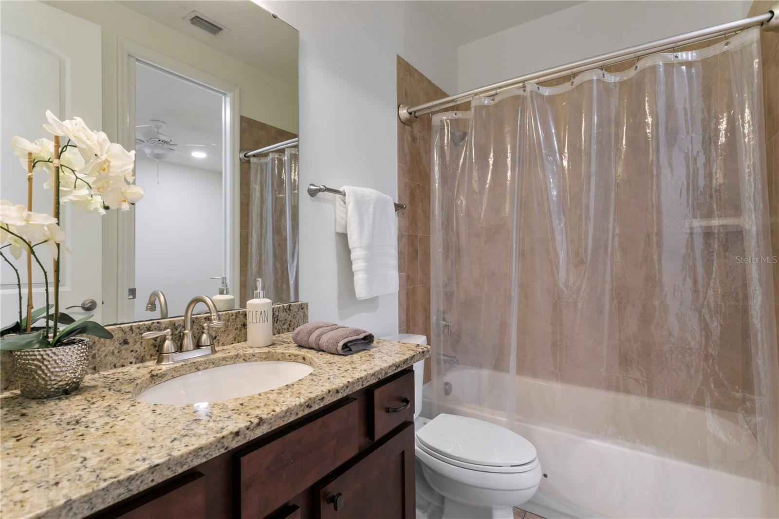 Image 50 of 67 For 2914 San Jose Street