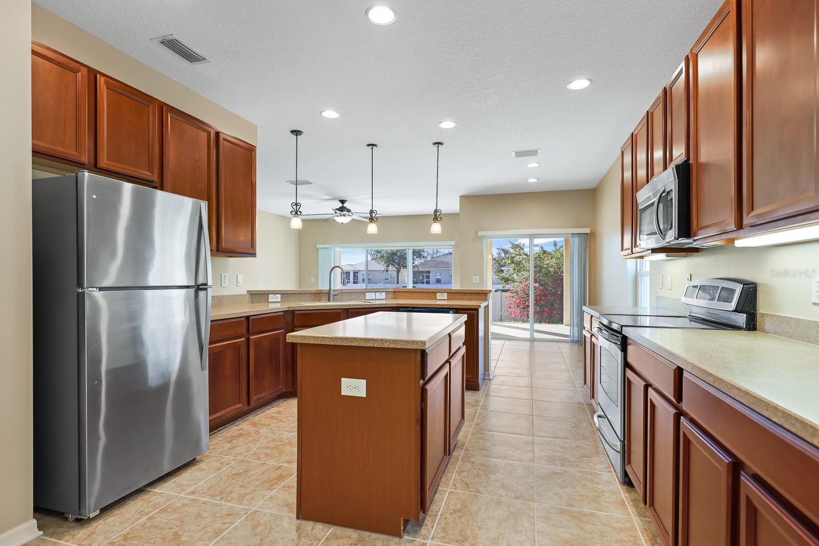 Image 16 of 36 For 624 Marion Hill Lane