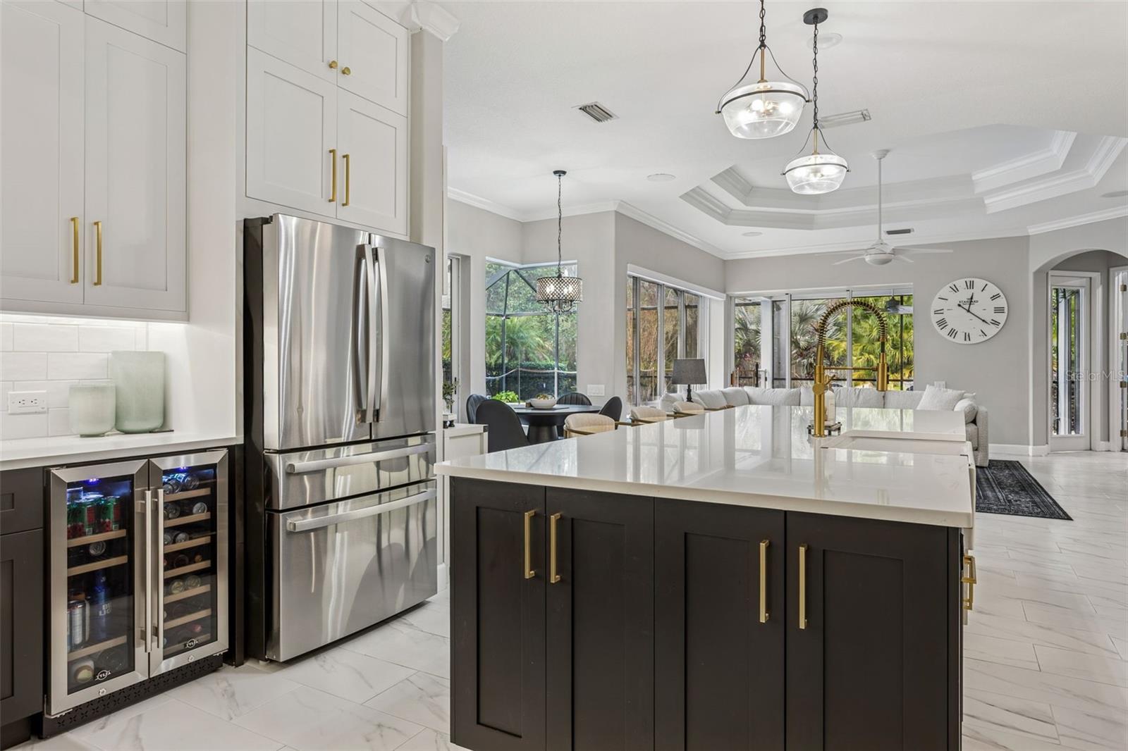 Image 14 of 50 For 21111 Lake Vienna Drive