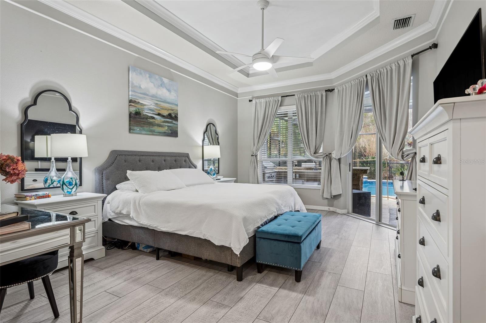 Image 30 of 50 For 21111 Lake Vienna Drive