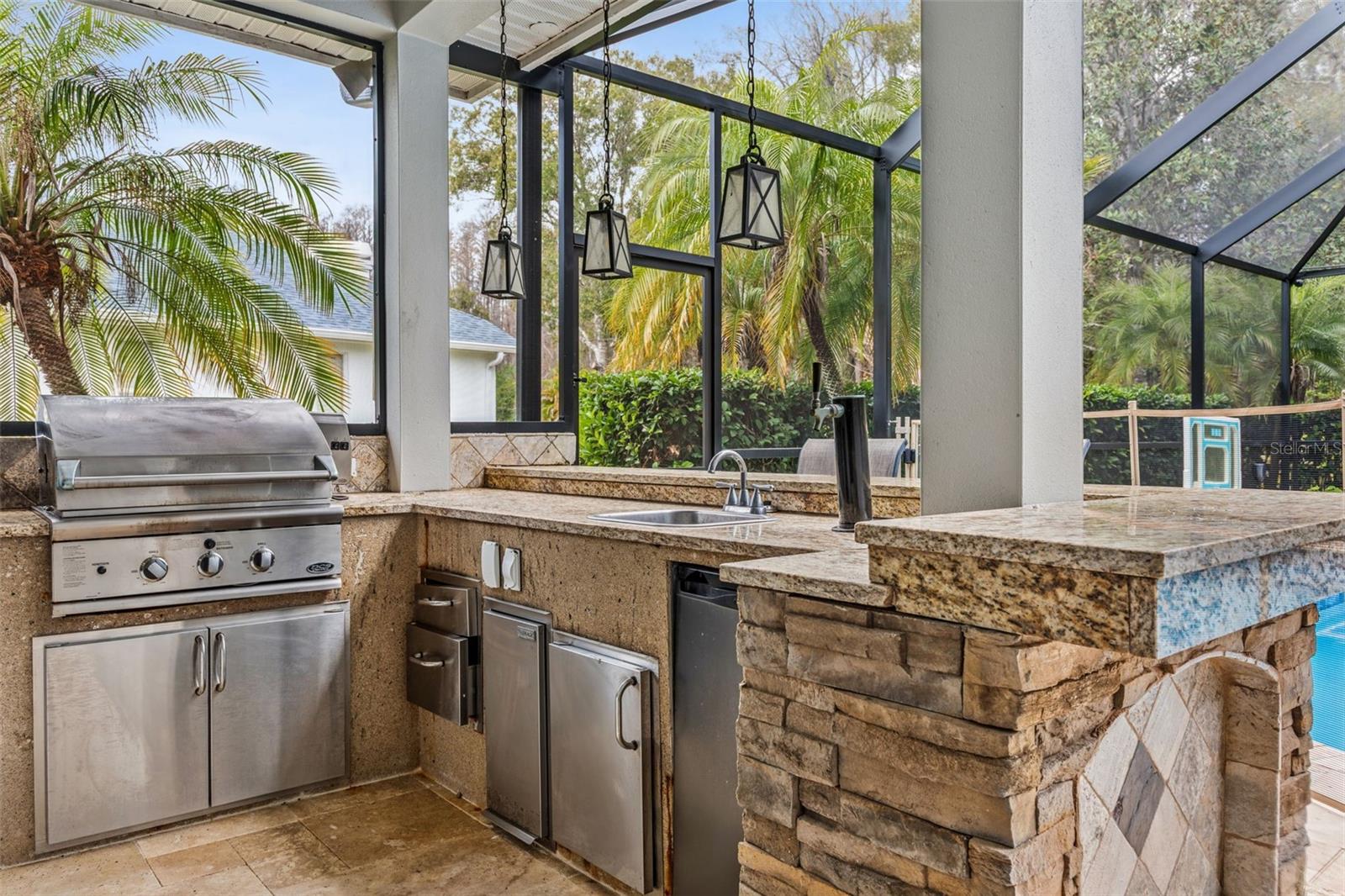 Image 40 of 50 For 21111 Lake Vienna Drive