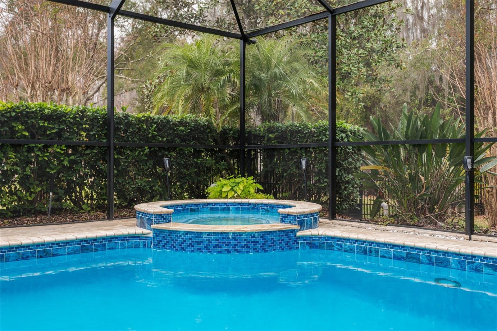 Image 43 of 50 For 21111 Lake Vienna Drive