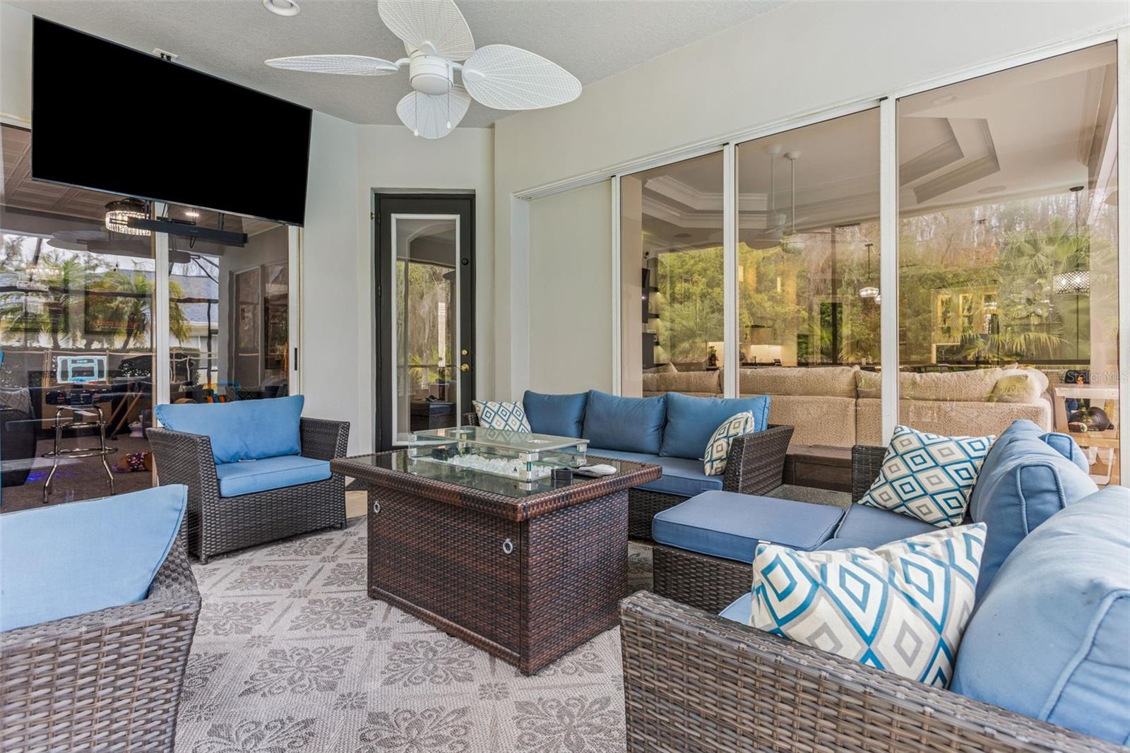 Image 45 of 50 For 21111 Lake Vienna Drive