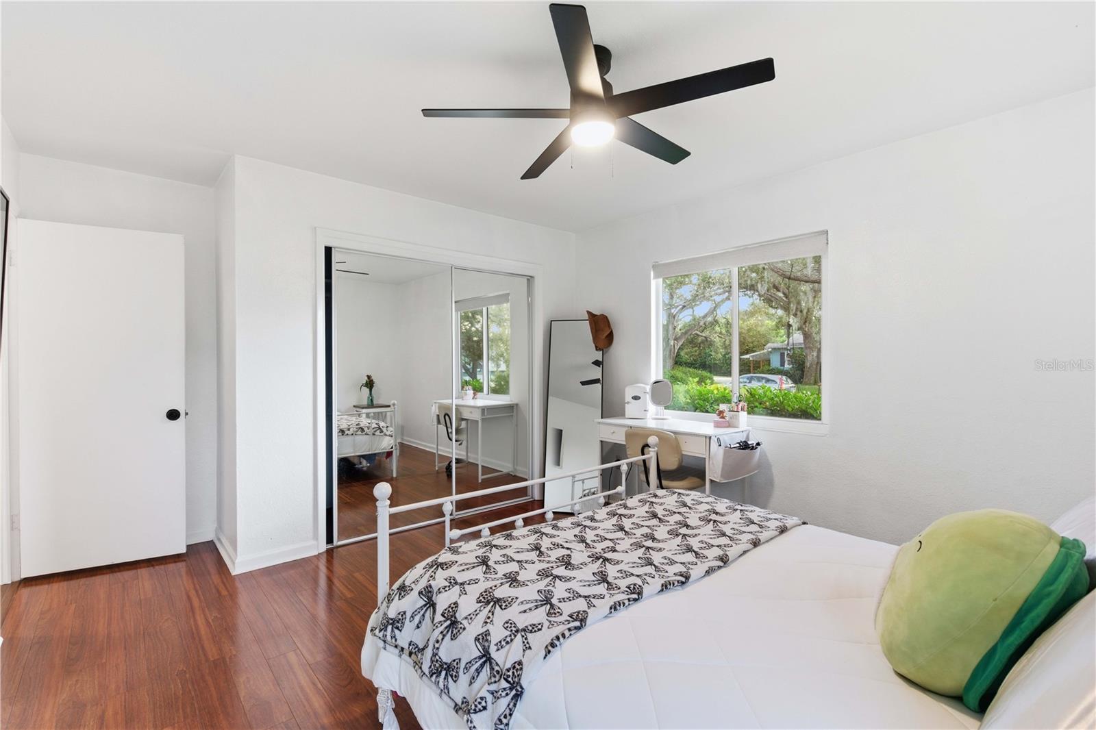 Image 32 of 50 For 1540 Walnut Street