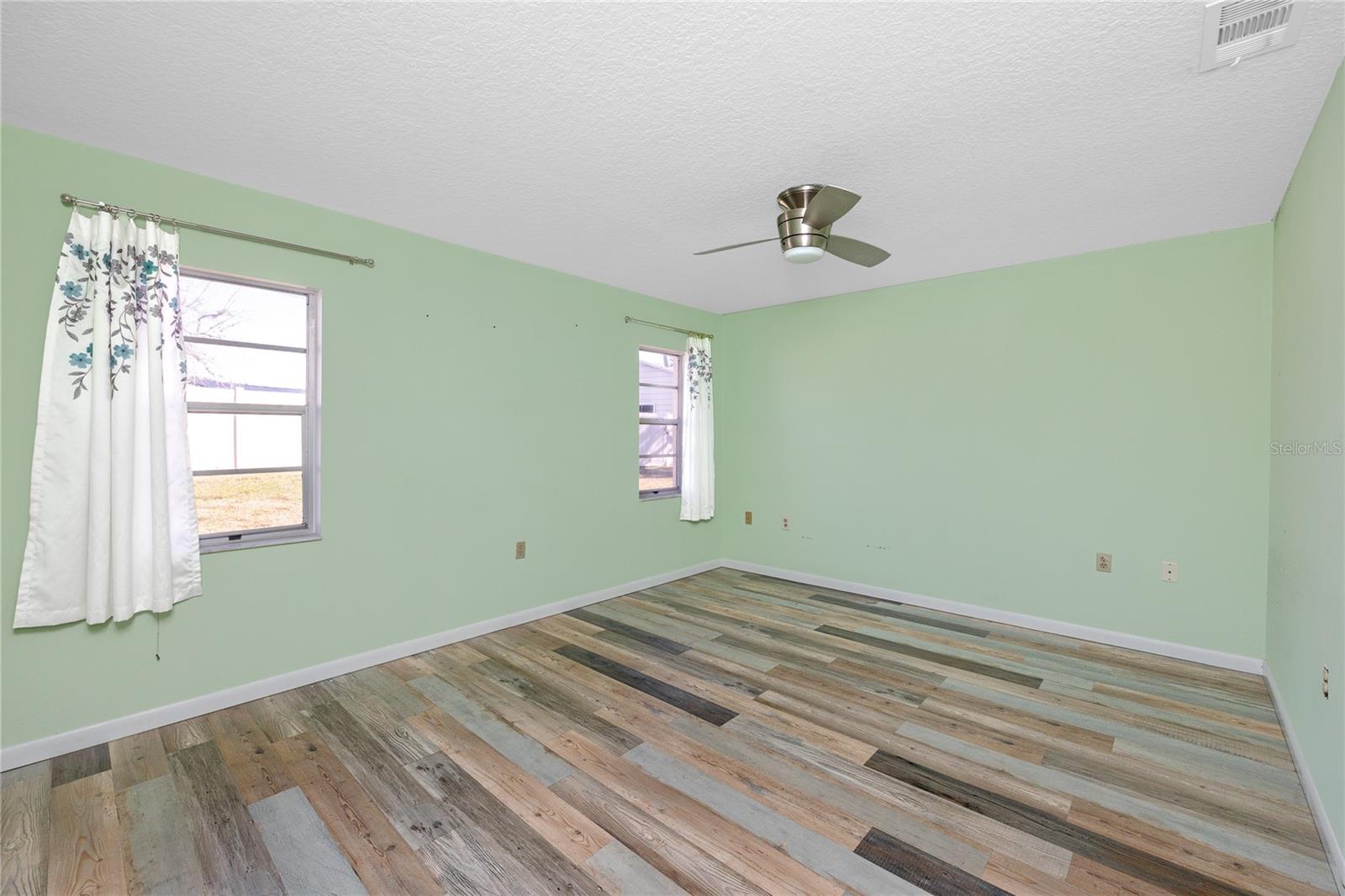 Image 17 of 38 For 3849 Staysail Lane