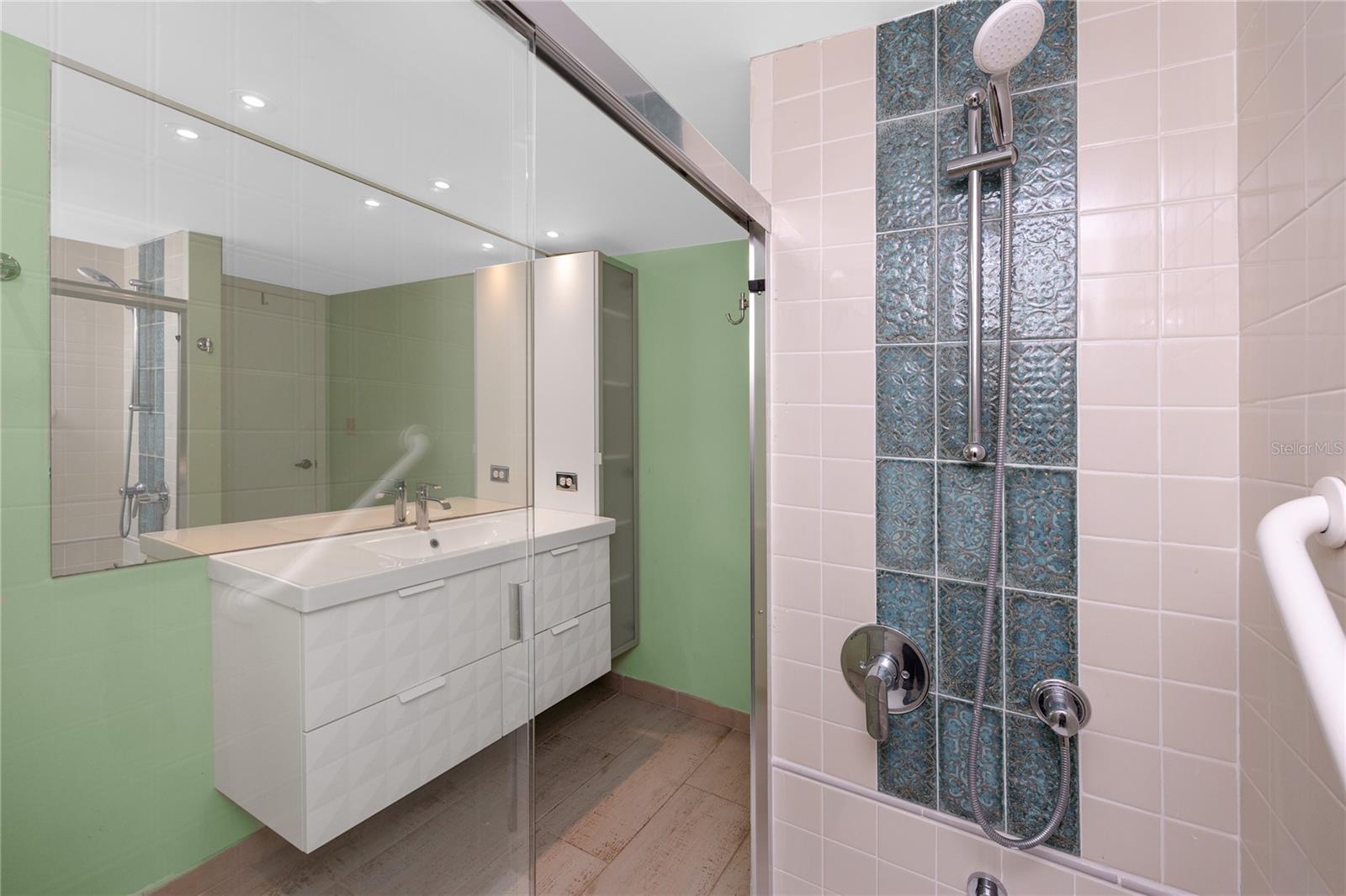 Image 26 of 38 For 3849 Staysail Lane