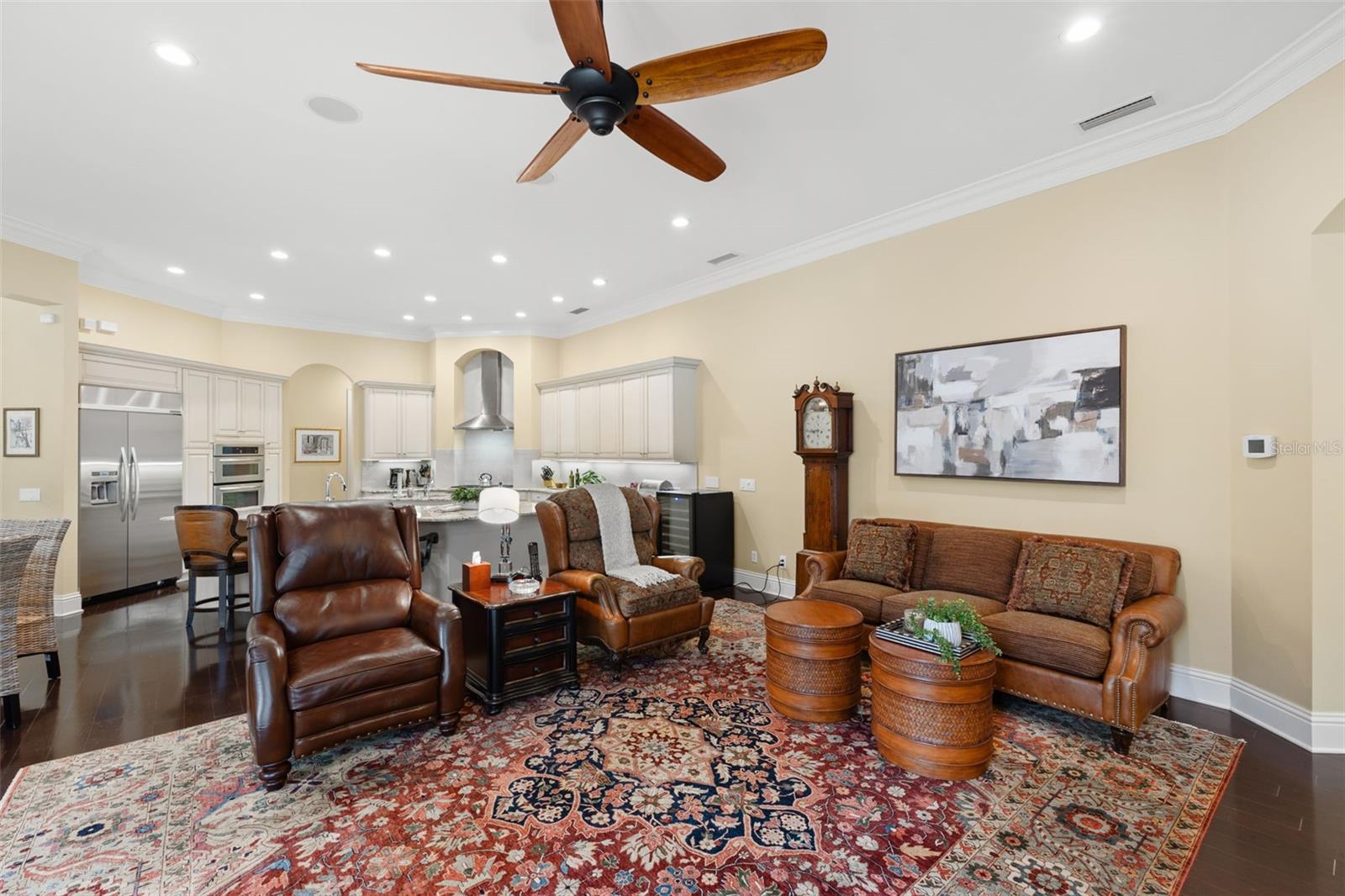 Image 10 of 48 For 11932 Royce Waterford Circle