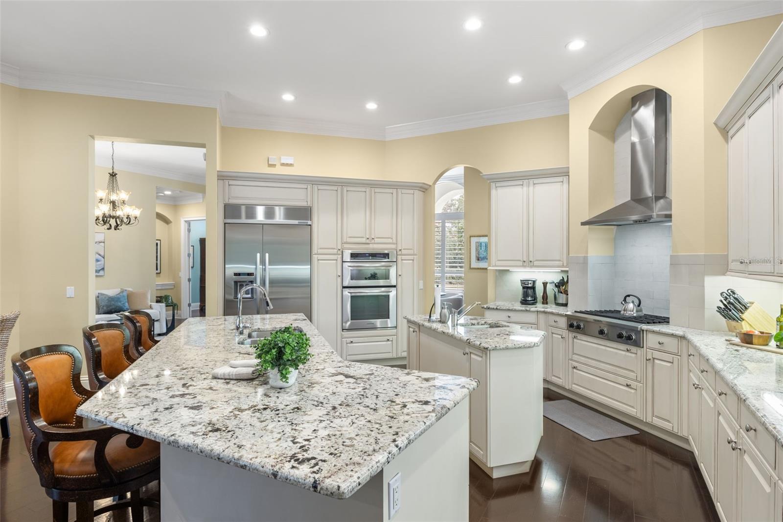 Image 13 of 48 For 11932 Royce Waterford Circle