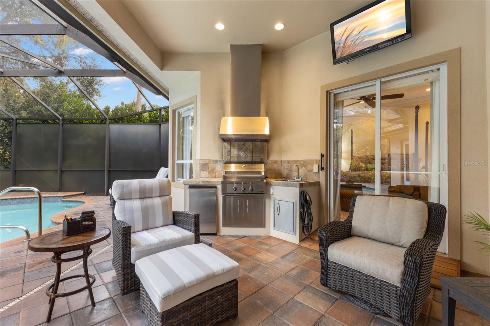 Image 16 of 48 For 11932 Royce Waterford Circle