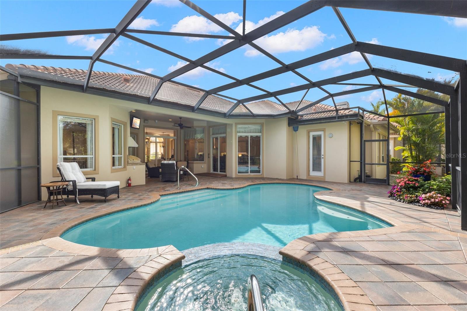 Image 19 of 48 For 11932 Royce Waterford Circle