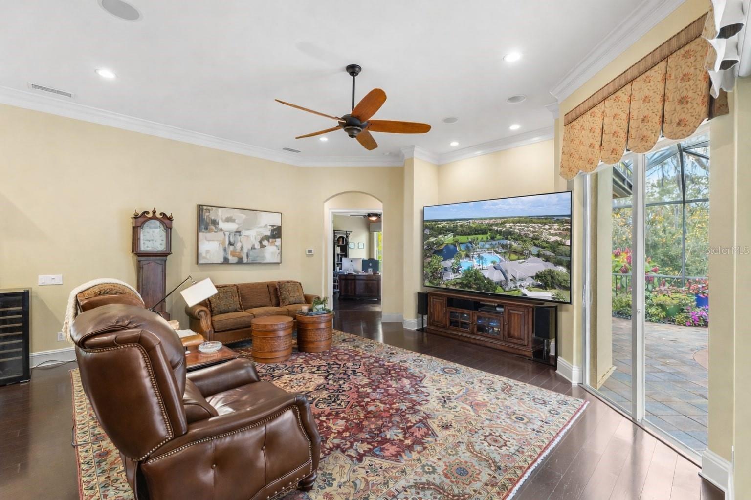 Image 8 of 48 For 11932 Royce Waterford Circle