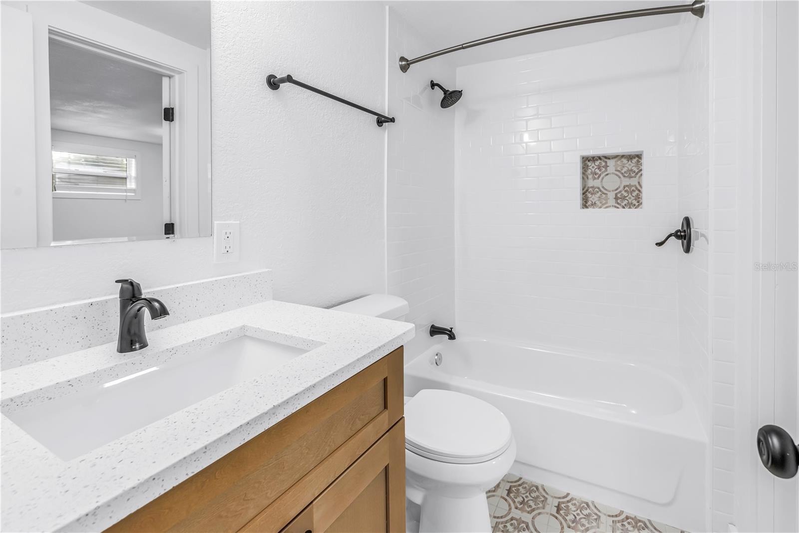 Image 31 of 42 For 8616 Orangeview Avenue