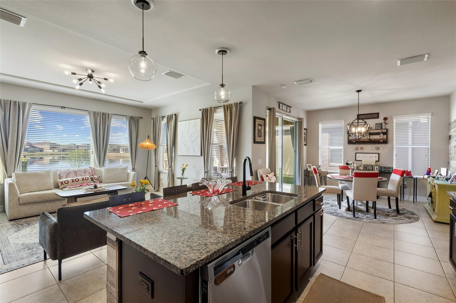 Image 12 of 36 For 4765 Tramanto Lane