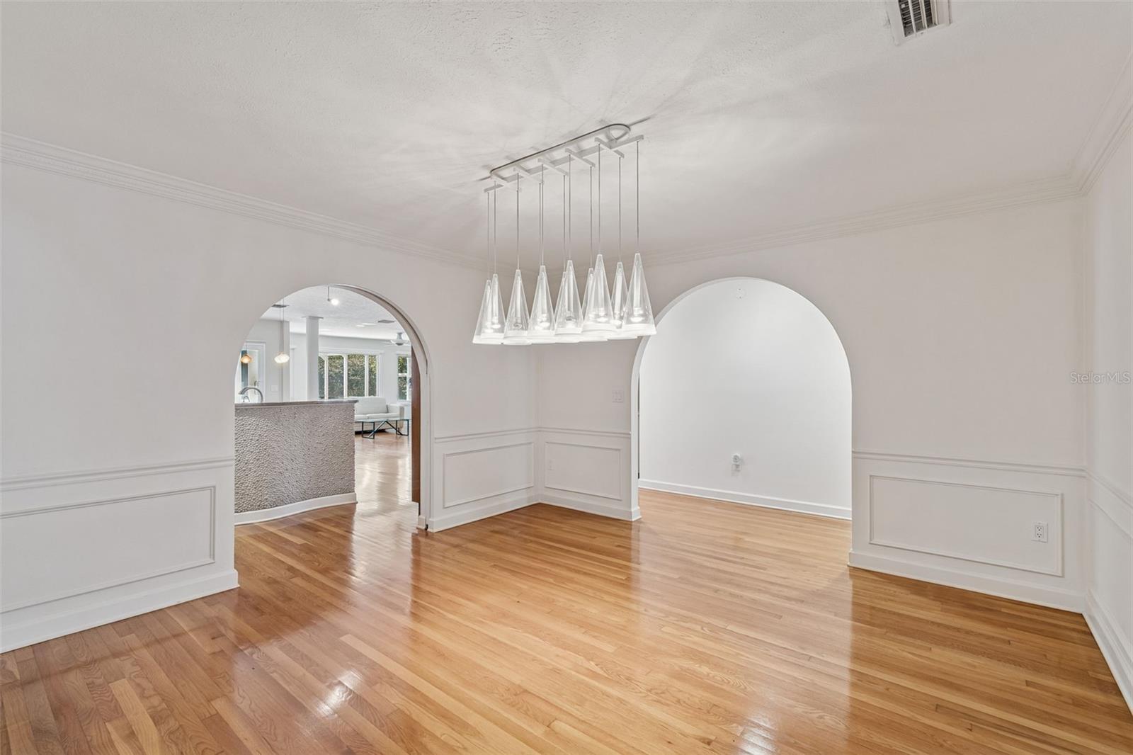 Image 21 of 60 For 248 Blanca Avenue