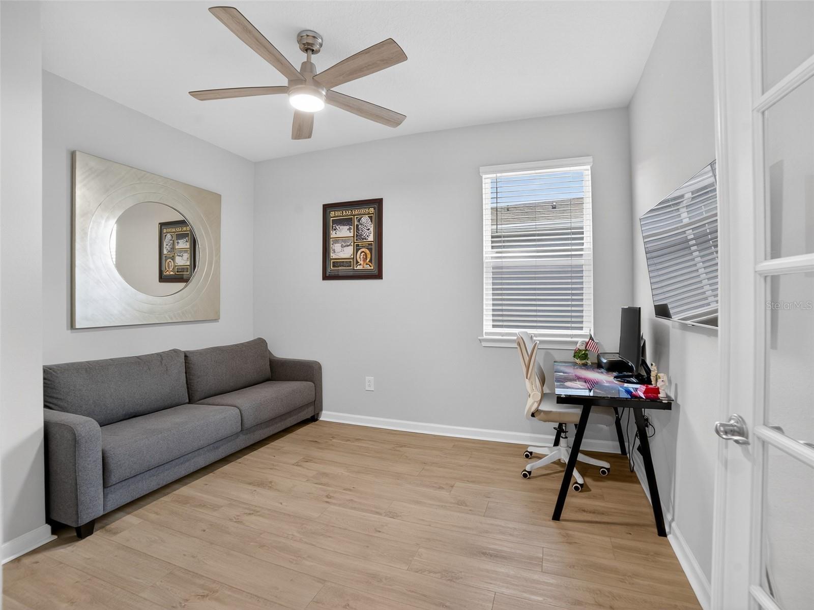 Image 11 of 50 For 3760 Maxwell Park Drive