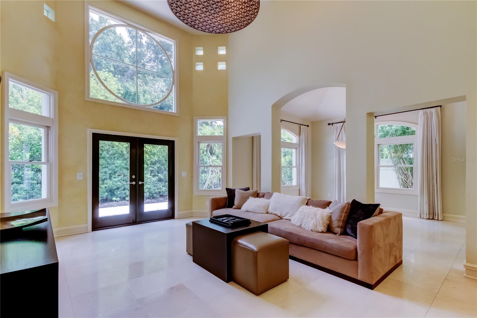 Image 14 of 82 For 905 Mooring Circle