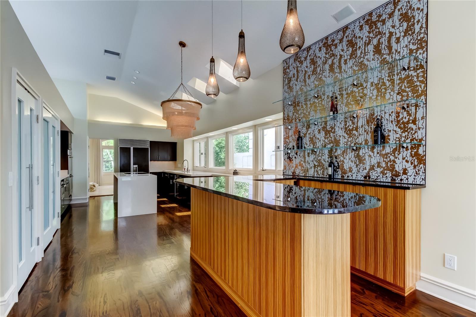 Image 27 of 82 For 905 Mooring Circle