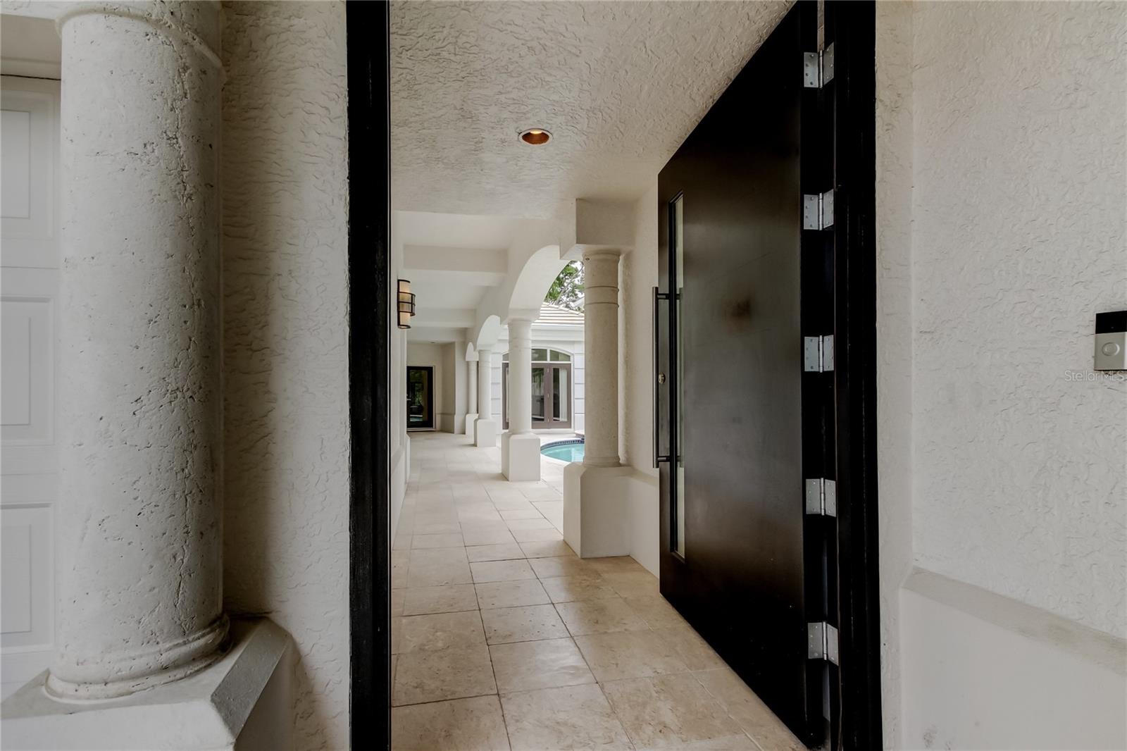 Image 3 of 82 For 905 Mooring Circle