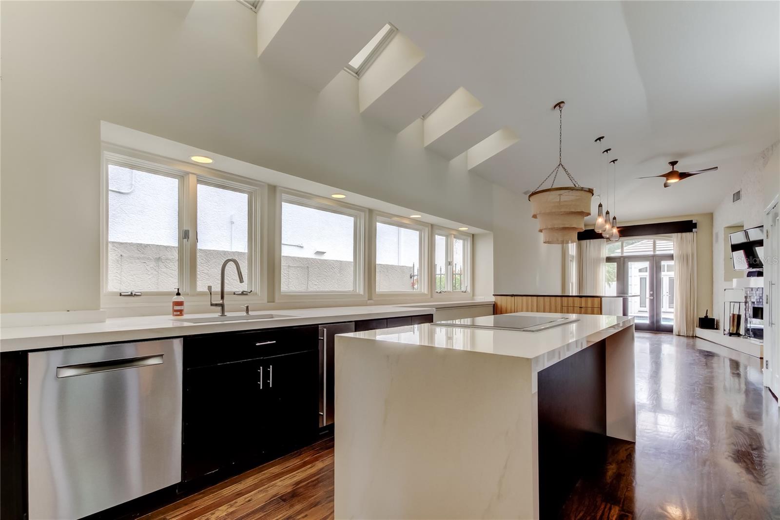 Image 46 of 82 For 905 Mooring Circle