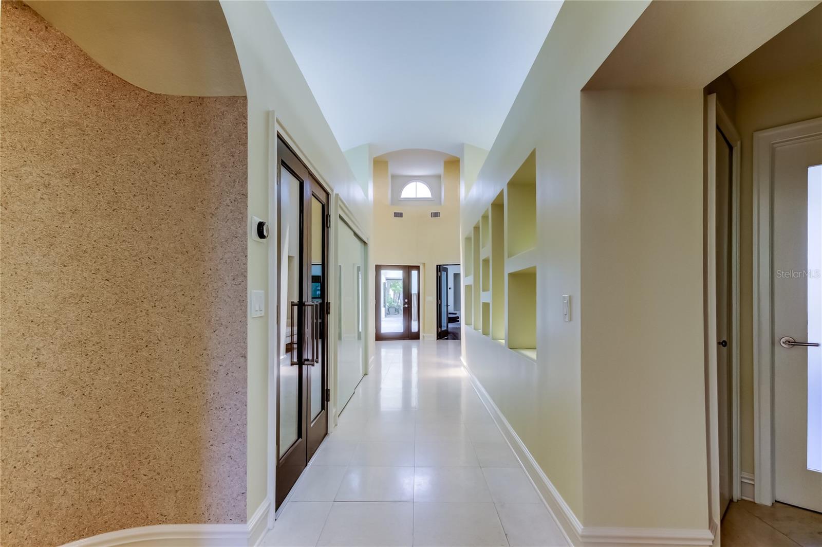 Image 47 of 82 For 905 Mooring Circle