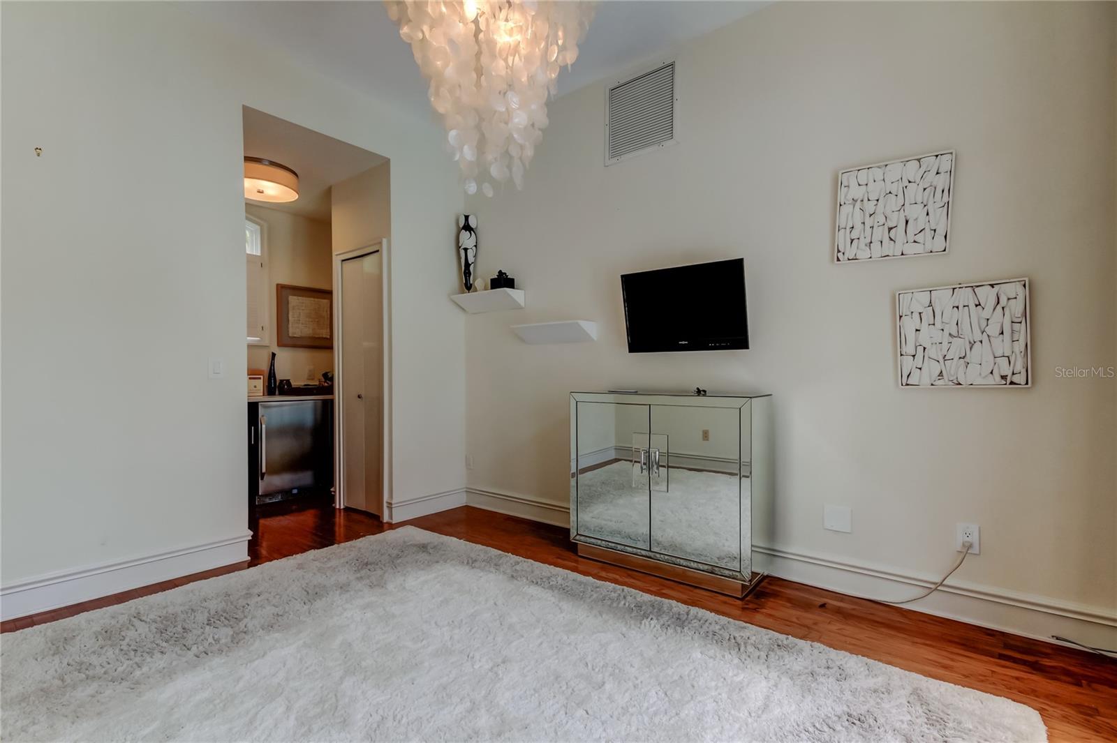 Image 71 of 82 For 905 Mooring Circle