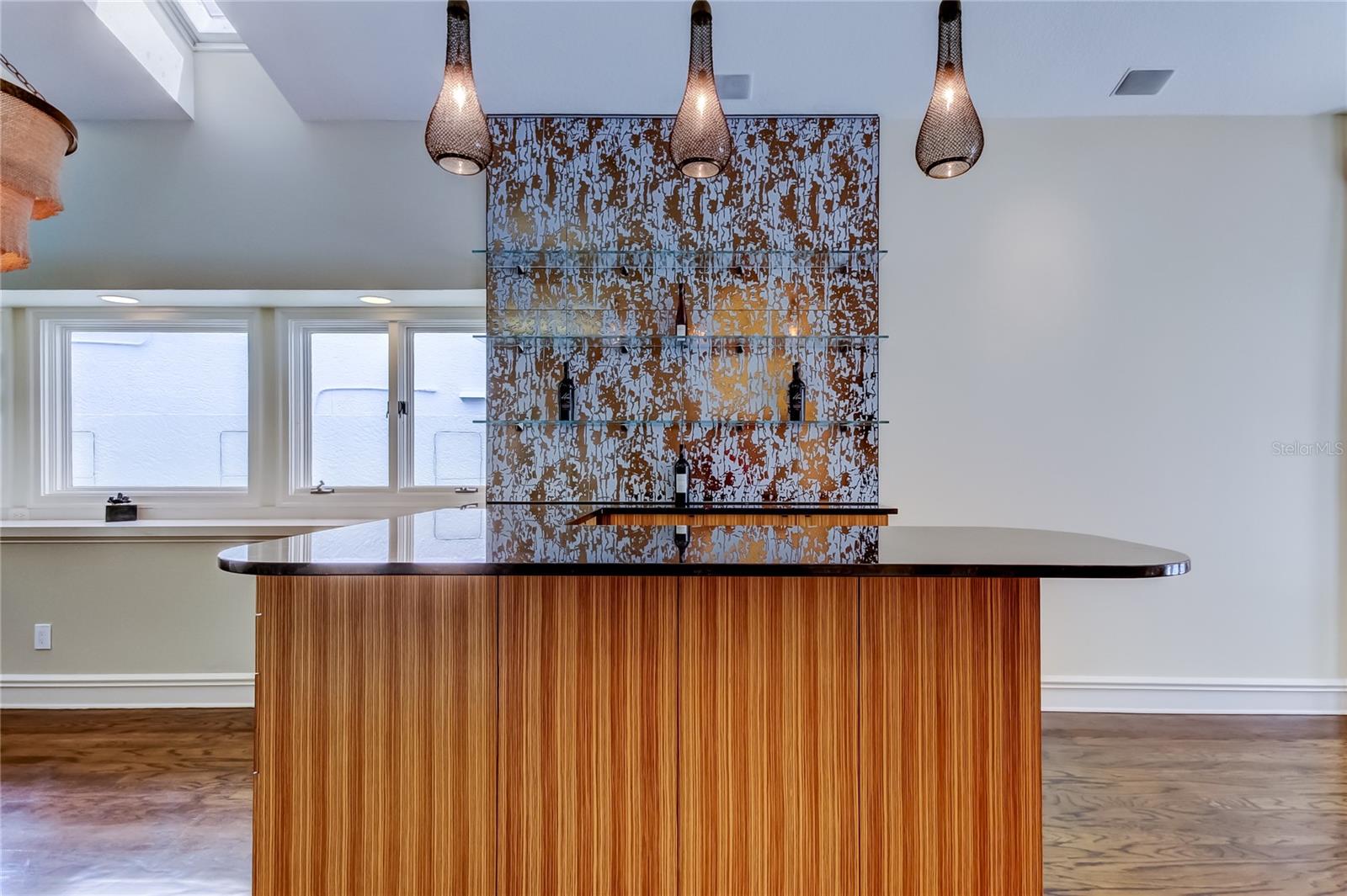 Image 9 of 82 For 905 Mooring Circle