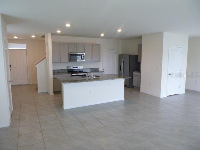 Image 2 of 48 For 9151 Forge Breeze Loop