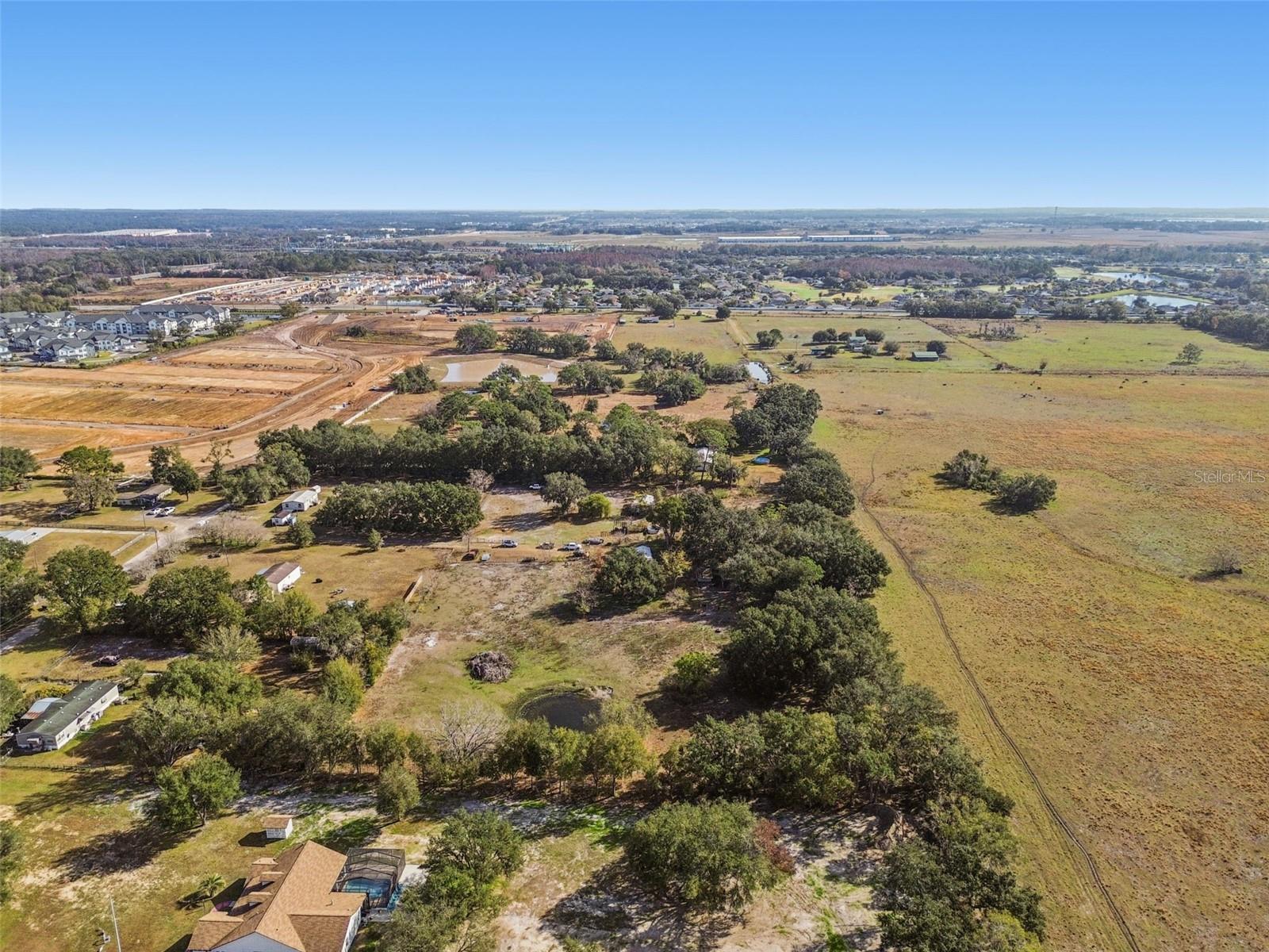 Listing photo id 18 for 28538 Rice Road