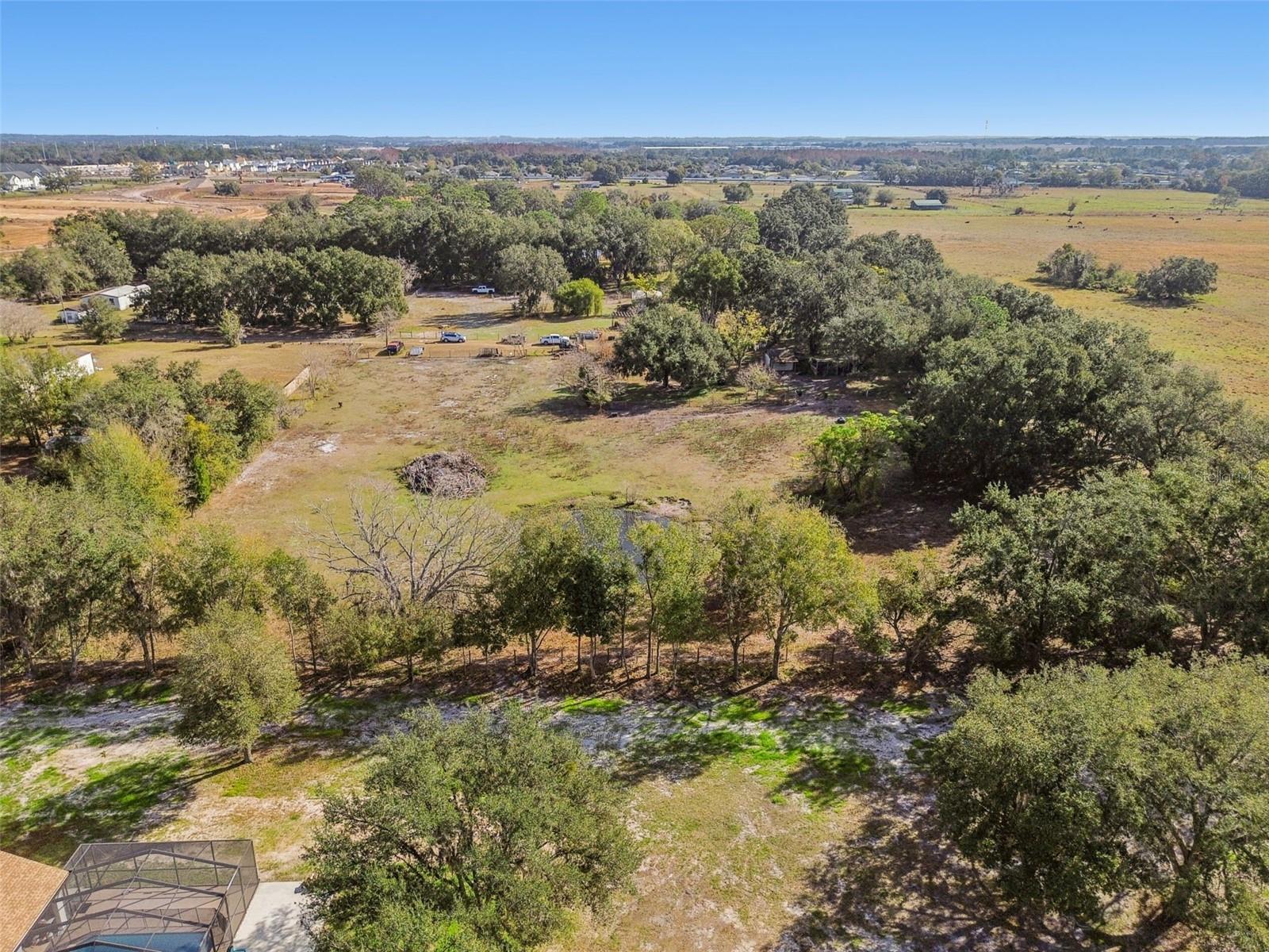 Listing photo id 21 for 28538 Rice Road