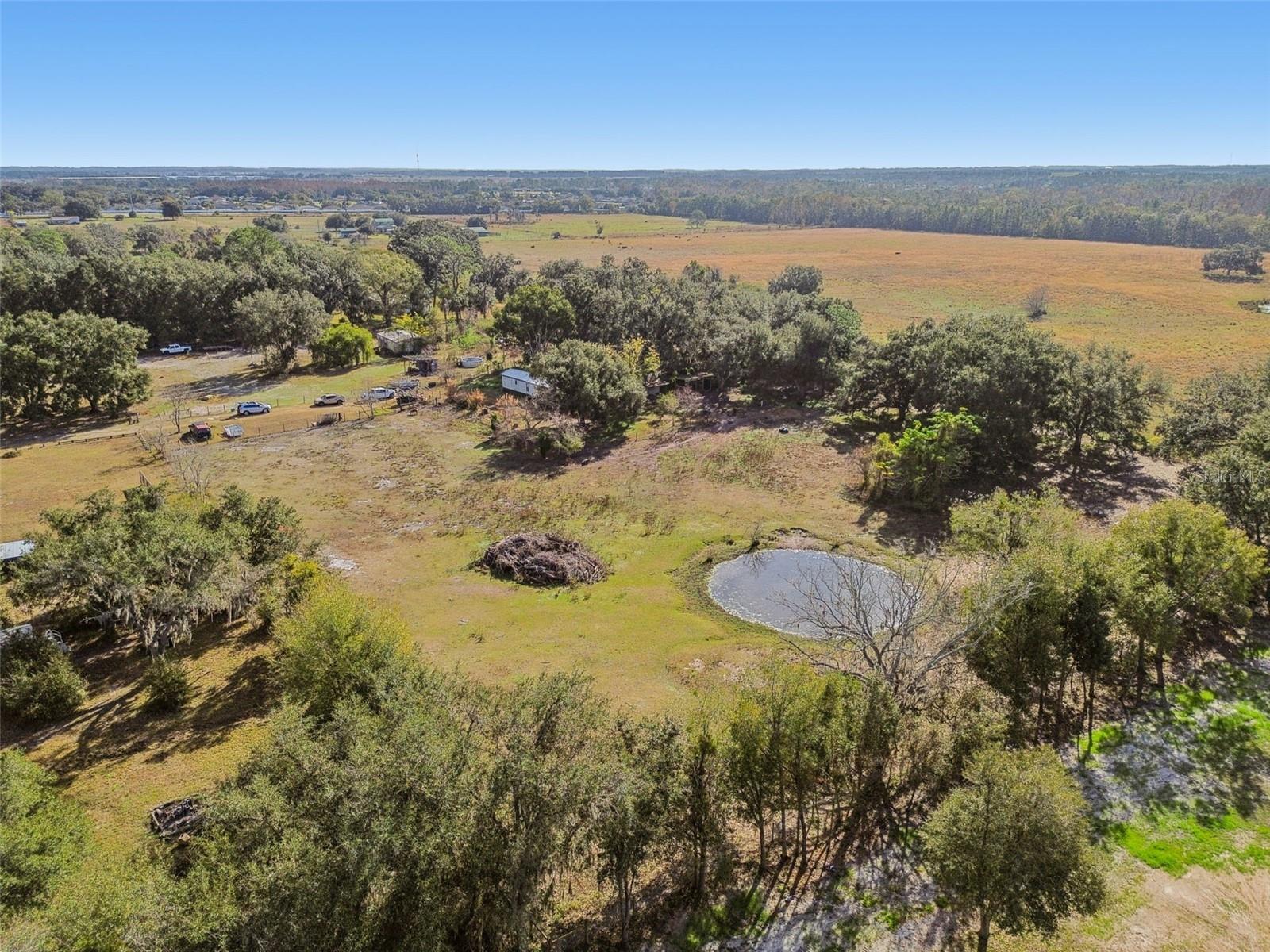 Listing photo id 22 for 28538 Rice Road