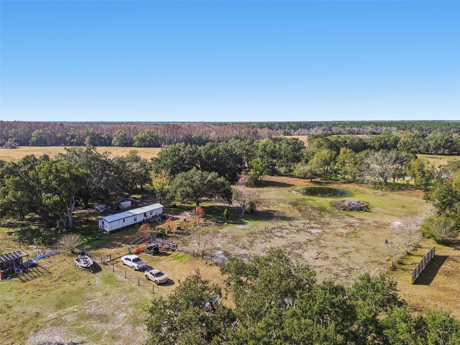 Listing photo id 5 for 28538 Rice Road