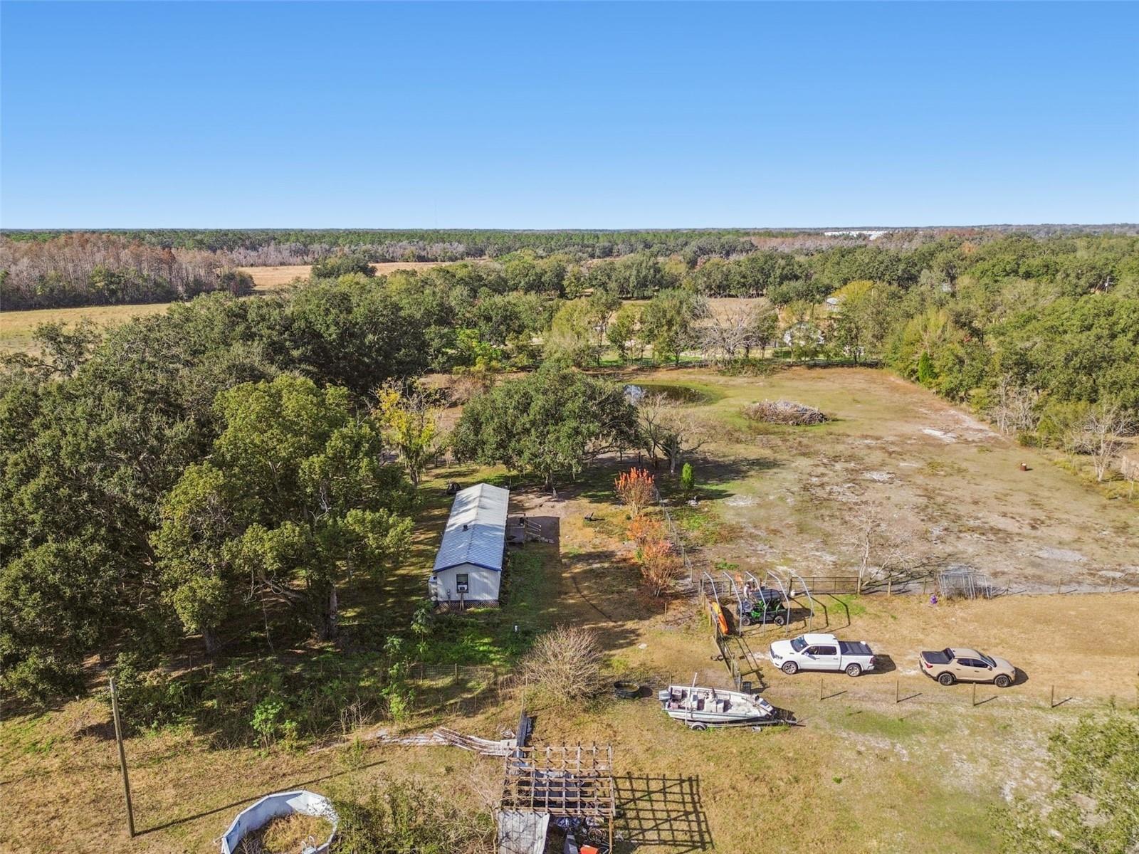 Listing photo id 6 for 28538 Rice Road