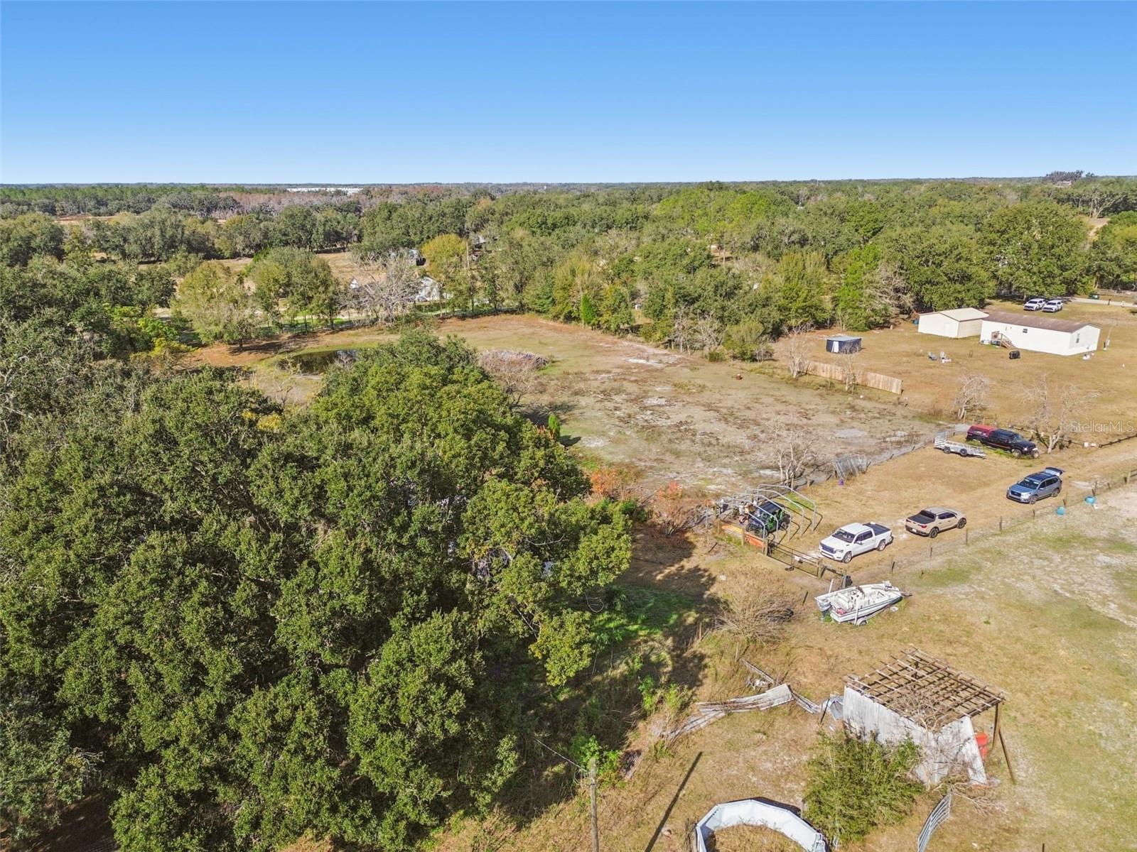 Listing photo id 7 for 28538 Rice Road