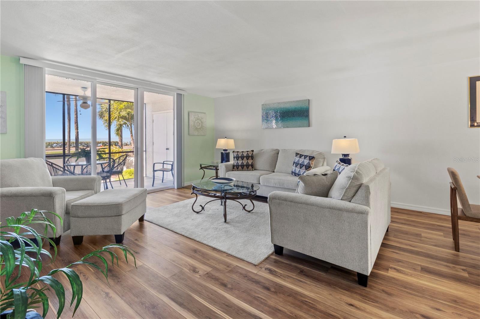 Image 15 of 67 For 723 Bayport Way 723