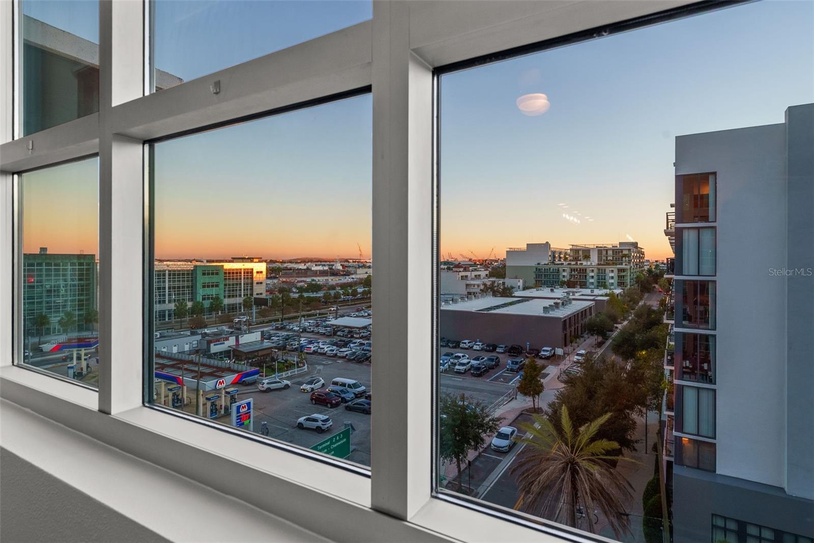 Image 11 of 44 For 1208 Kennedy Boulevard 618