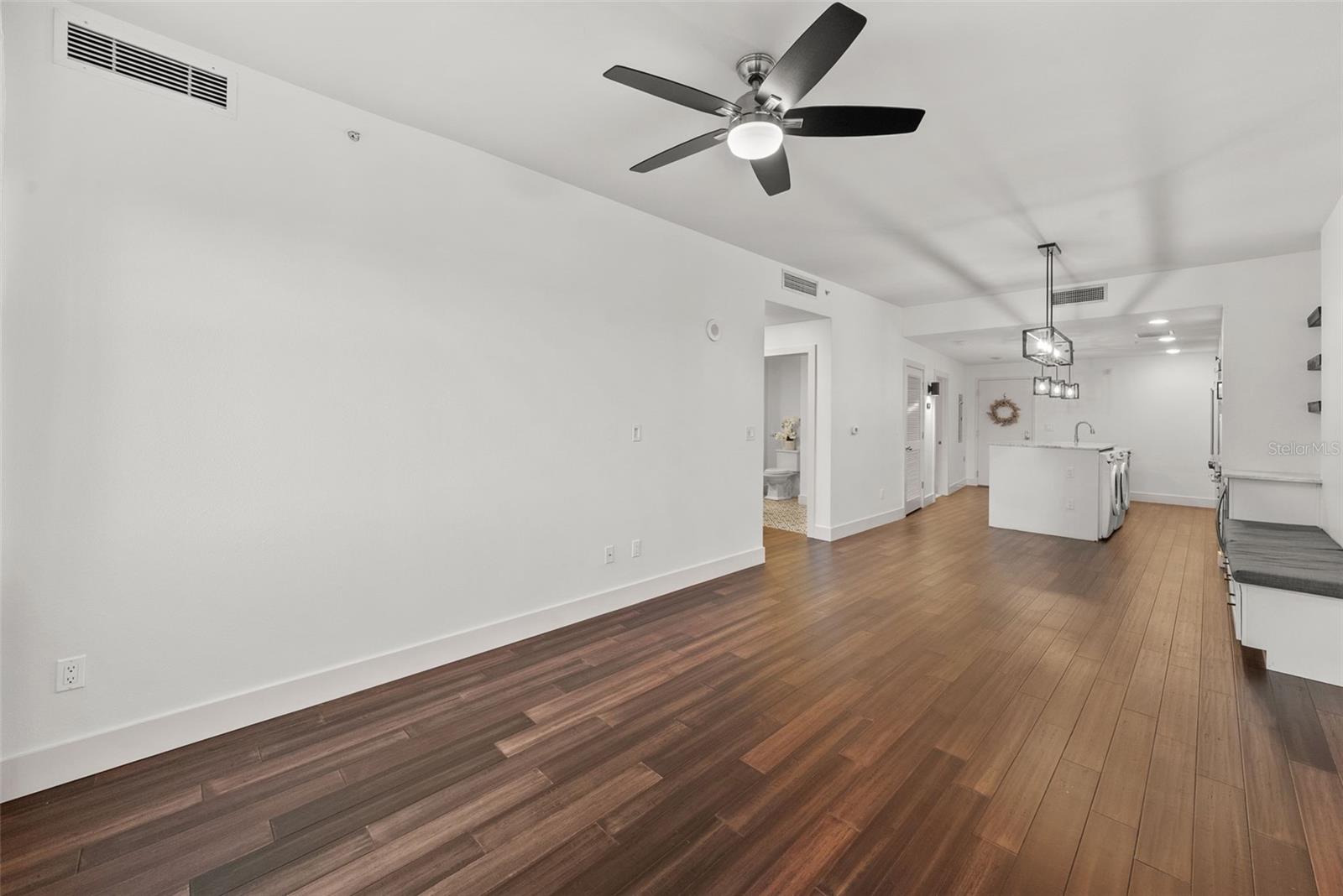 Image 12 of 44 For 1208 Kennedy Boulevard 618